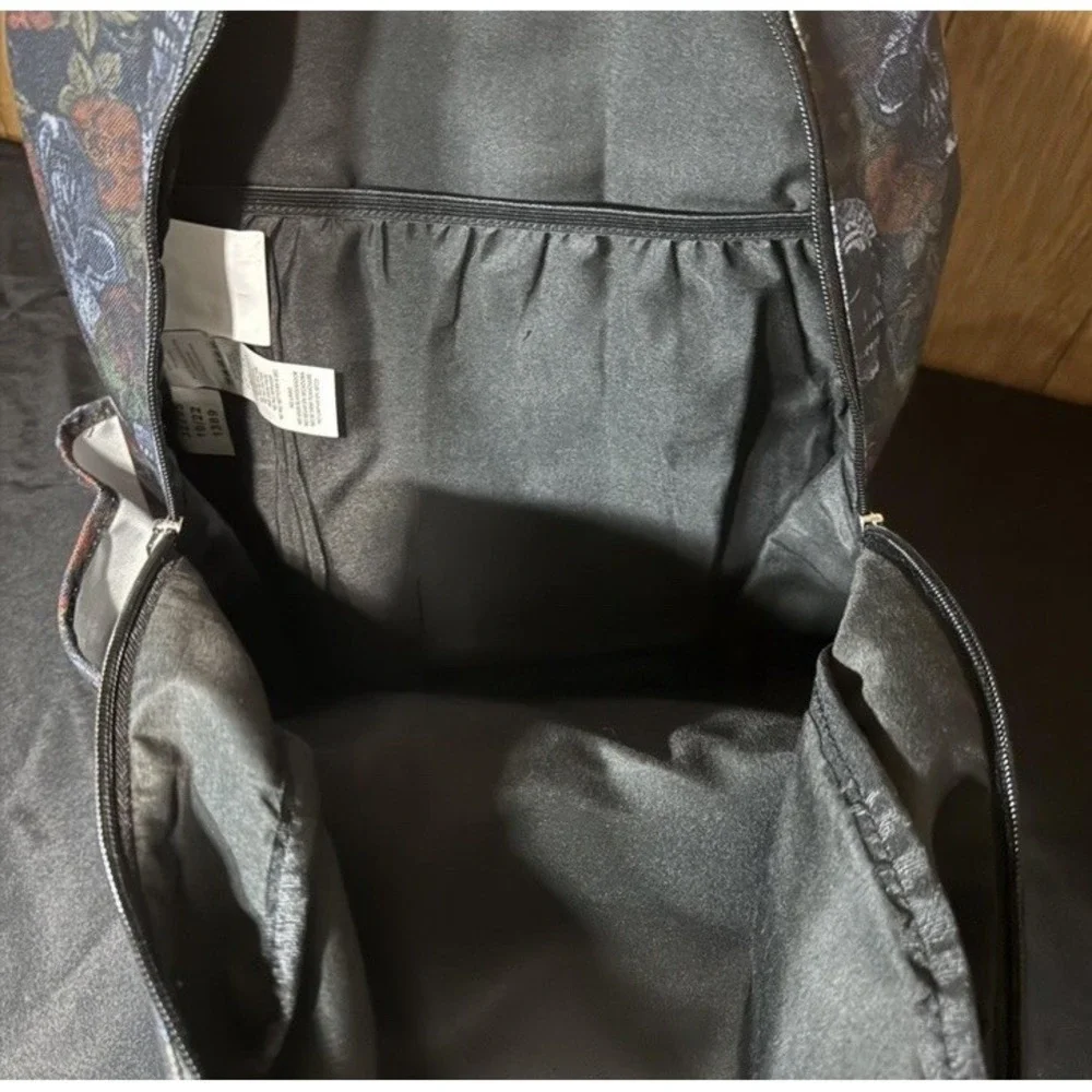 Dickies Floral And‎ Skull Backpack NWT Laptop Pocket